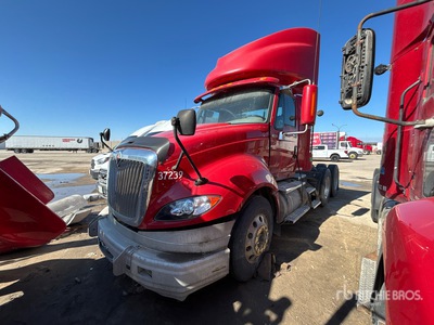 2010 International ProStar Premium 6x4 تراكتور شاحنة نهارية (ثنائية المحور) (Inoperable)