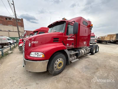 2016 Mack CXU613 تراكتور شاحنة كابينة النوم (ثنائية المحور) (Inoperable)