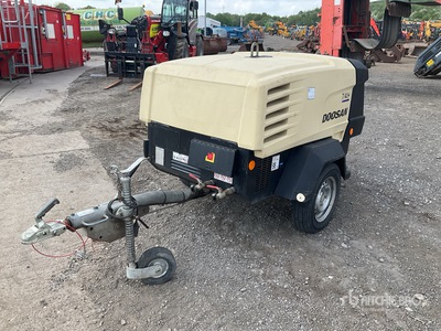 2017 Doosan 7/41 Mobile Compresseur à air