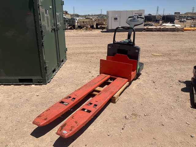 Toyota 8HBE40 Pallet Jack