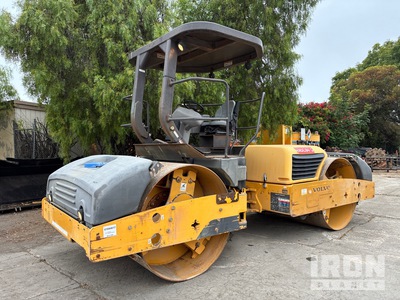 Volvo DD-118HF Double Drum Roller