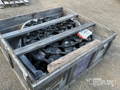 CNH 87734489 Track Shoe Assembly