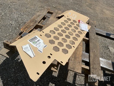 12562974-001 Dirt & Liquid Deflector