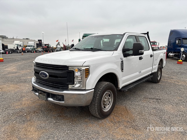 2019 Ford F-250 XL 4x4 Crew Cab Pickup
