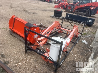 Kubota LA435 Front Loader Attachment