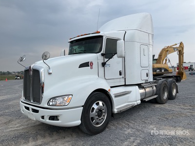2014 Kenworth T660 6x4 Tractocamion con Dormitorio / T/A Sleeper Truck Tractor