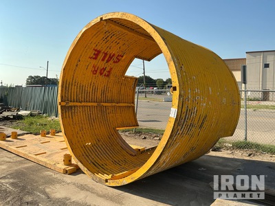 10 ft 5 in x 10 ft 5 in Round (4 in Wall) Round Trench Shield