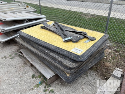 Quantity of (12) Low-Pro 15/10 Trench Covers