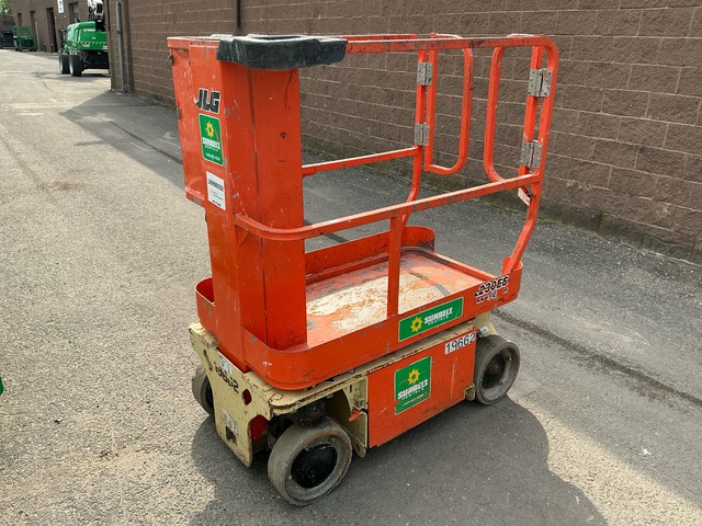 2017 JLG 1230ES Vertical Mast Lift