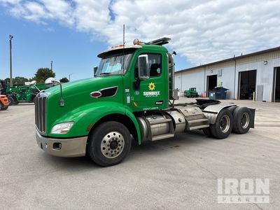2020 Peterbilt 579 6x4 T/A Day Cab Truck Tractor