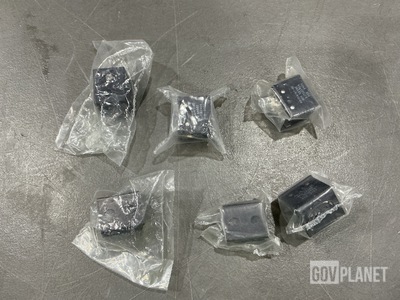 (25) Amphenol M81714/67-02 Sectional Terminal Junction Blocks