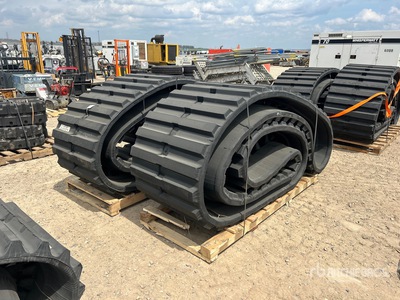 Quantity of (2) Rubber 750x150x88 (29 inches) Tracks