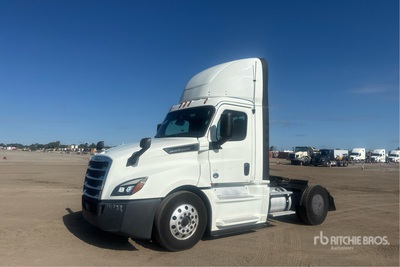 2019 Freightliner Cascadia 126 4x2 S/A Day Cab Truck Tractor
