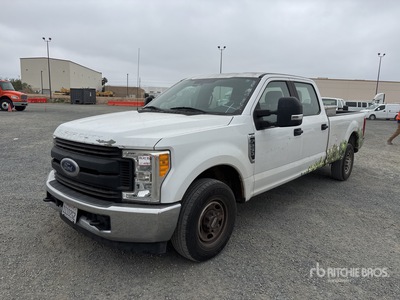 2017 Ford F-250 XL 4x2 Crew Cab Ophalen