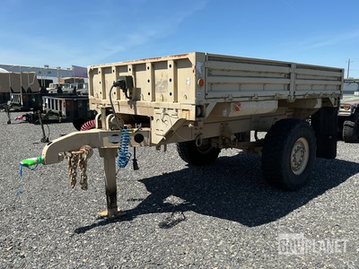 2004 Stewart & Stevenson M1082 LMTV Cargo Trailer