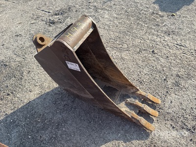 12 in Digging Excavator Bucket