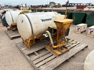 Vermeer 300 gal mixing Tank