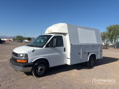 2007 Chevrolet Express 3500 4x2 Utility Truck