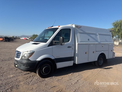 2016 Freightliner Sprinter 3500 4x2 Fuel and Lube Truck