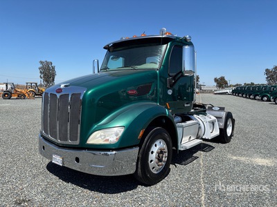 2020 Peterbilt 579 4x2 S/A Dagcabine Trekker