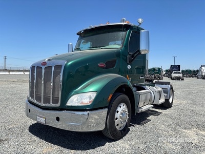 2020 Peterbilt 579 4x2 S/A Day Cab Truck Tractor