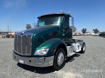 2020 Peterbilt 579 4x2 S/A Day Cab Truck Tractor
