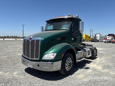 2020 Peterbilt 579 4x2 S/A Day Cab Truck Tractor