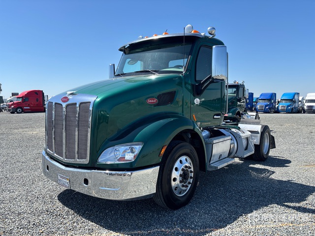 2020 Peterbilt 579 4x2 S/A Day Cab Truck Tractor
