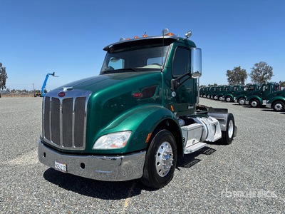 2020 Peterbilt 579 4x2 S/A Day Cab Truck Tractor