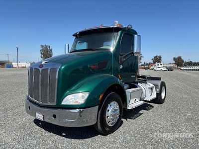 2020 Peterbilt 579 4x2 S/A Day Cab Truck Tractor