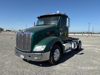 2020 Peterbilt 579 4x2 S/A Day Cab Truck Tractor