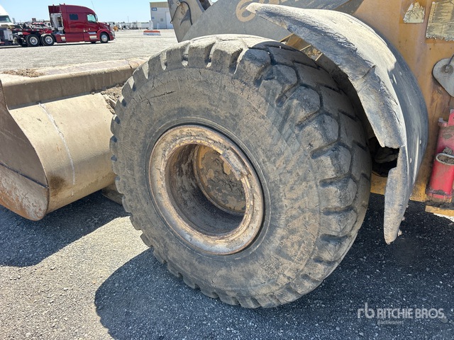 2018 John Deere 644K Wheel Loader