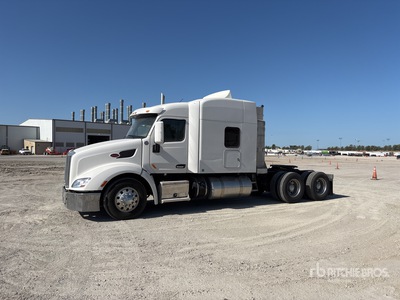 2018 Peterbilt 579 6x4 Cabeza Tractora Cabina Dormitorio