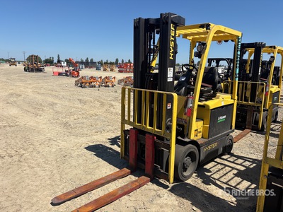 Hyster E60XN 5800 lb Electric Forklift