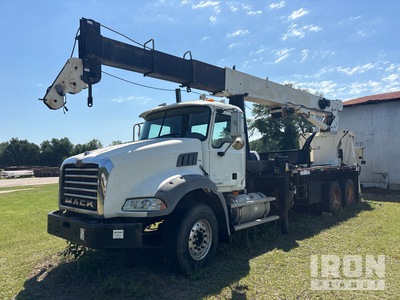 Straight Boom on 2008 Mack 8100D 6x4 شاحنة رافعة