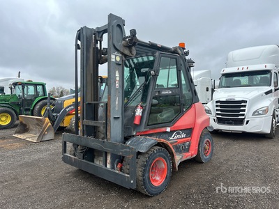 2014 Linde H70D 12800 lb Pneumatic Tire Forklift