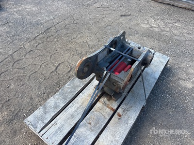 2023 Strickland Hydraulic Attacco rapido per escavatore - Fits Hitachi/Komatsu 8 ton
