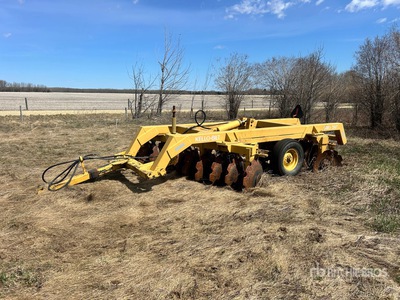 Kello-Bilt 250 10 ft Tandem Disc