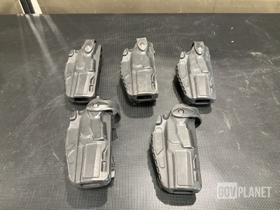 (79) Pistol Holsters