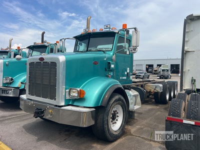 2013 Peterbilt 365 8x6 Cab and Chassis