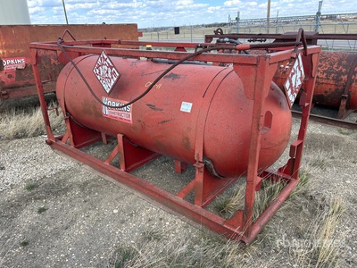 500 gal Skid Mounted Propane Tank