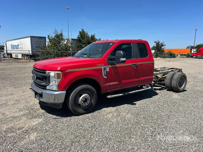 2020 Ford F-350 XL 4x2 Extended Cab Cab and Chassis