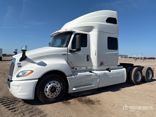2023 International LT625 6x4 T/A Sleeper Truck Tractor