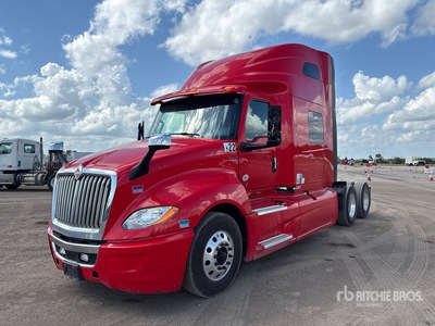 2023 International LT625 6x4 T/A Sleeper Truck Tractor