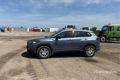 2022 Toyota Corolla Cross AWD Automobile
