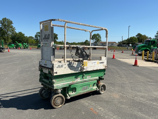 2017 JLG 1930 ES Electric Scissor Lift 2017 JLG 1930 ES Electric Scissor Lift