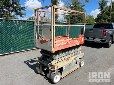 2018 Skyjack SJ3219 Electric Scissor Lift