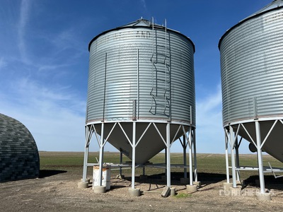 Chief Westland +/- 4000 bu 5 Ring Hopper Grain Bin