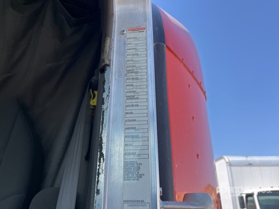 2014 Kenworth T600 6x4 Cabina con cuccetta per trattore stradale