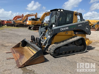 2022 John Deere 333G Two-Speed Chargeuse sur rails compacte